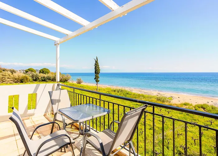 Beachfront Nest Memi, Koroni - Seaheaven Houses - B4 Holiday home *